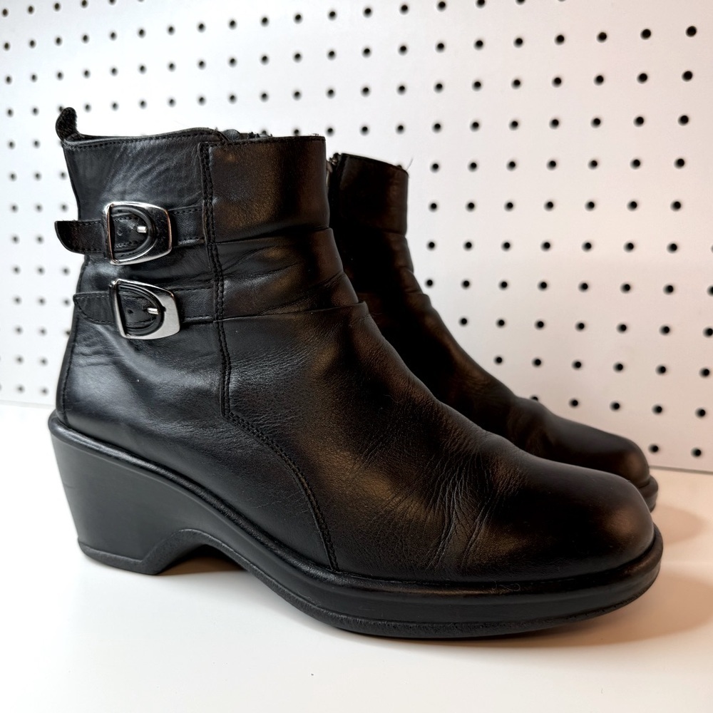 Dansko Bibi Ankle Boots Black Leather Low Heel Dual Buckle City EU 38 US 7.5/8